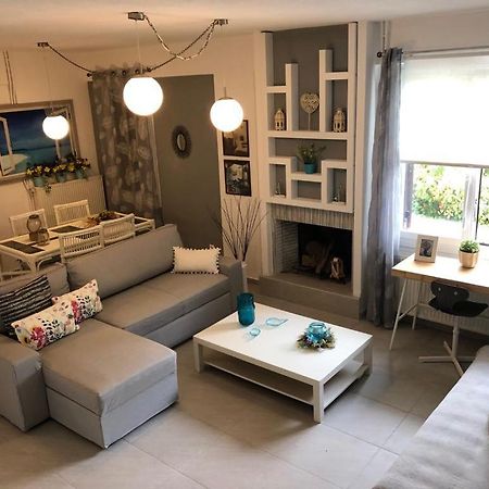 Sofia'S Pearl Beachfront Maisonette Nea Kallikrateia Exteriör bild