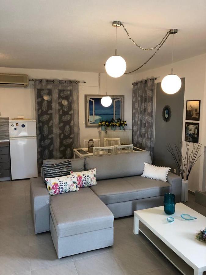Sofia'S Pearl Beachfront Maisonette Nea Kallikrateia Exteriör bild